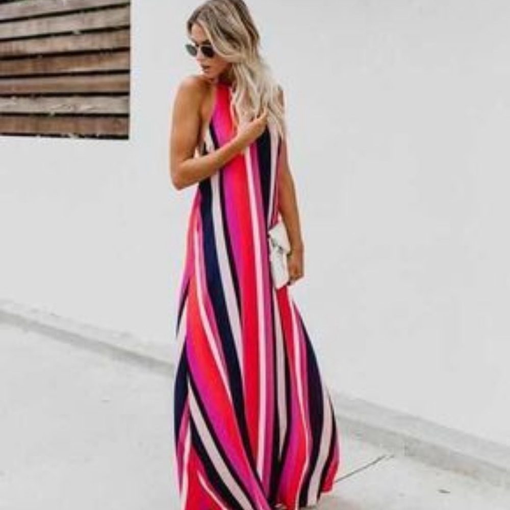 NWOT VICI dolls backless halter dress